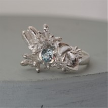 Lopsided ring with Aquamarine
