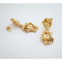 Articulated Upside down M studs